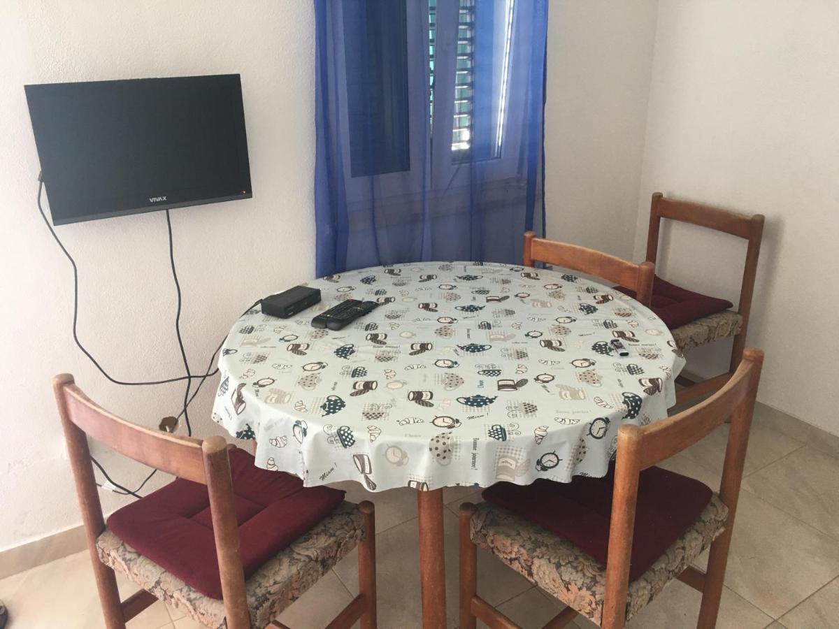 Apartmani Domenika Žuljana Exteriér fotografie