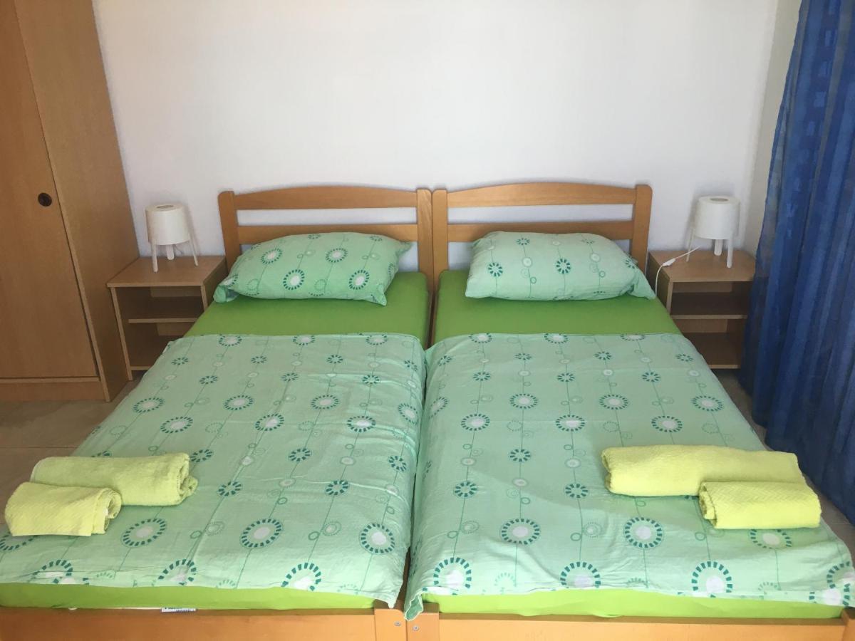 Apartmani Domenika Žuljana Exteriér fotografie
