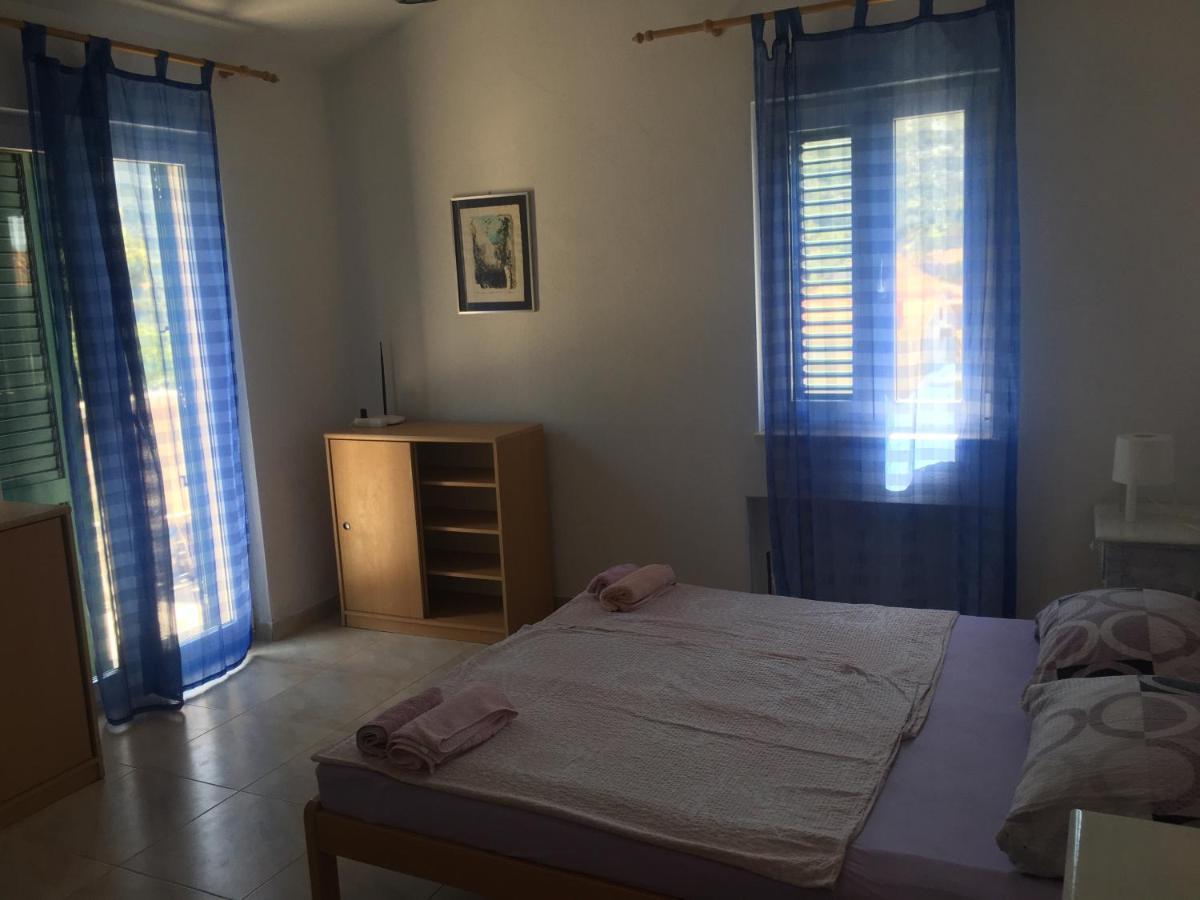 Apartmani Domenika Žuljana Exteriér fotografie