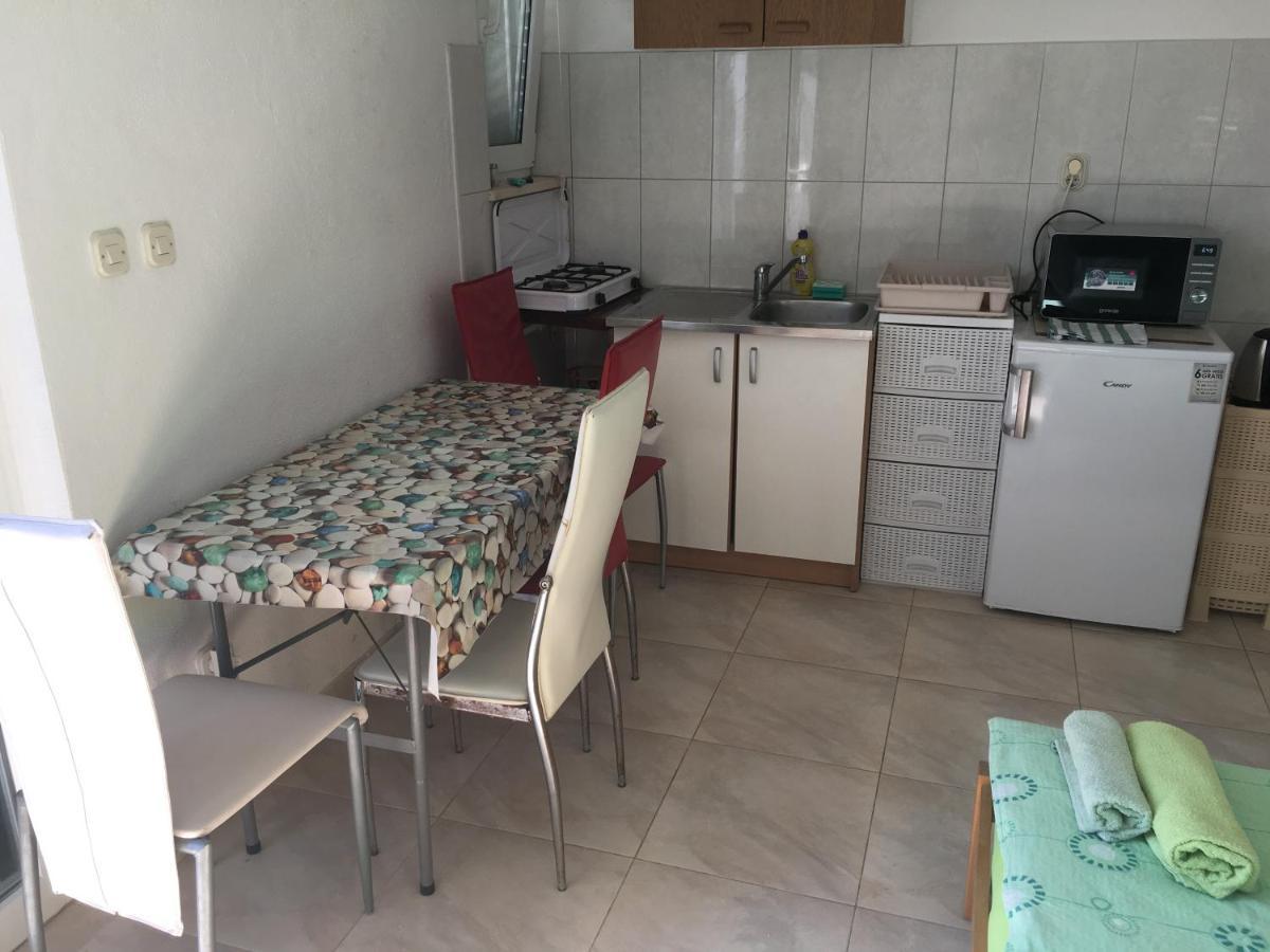 Apartmani Domenika Žuljana Exteriér fotografie
